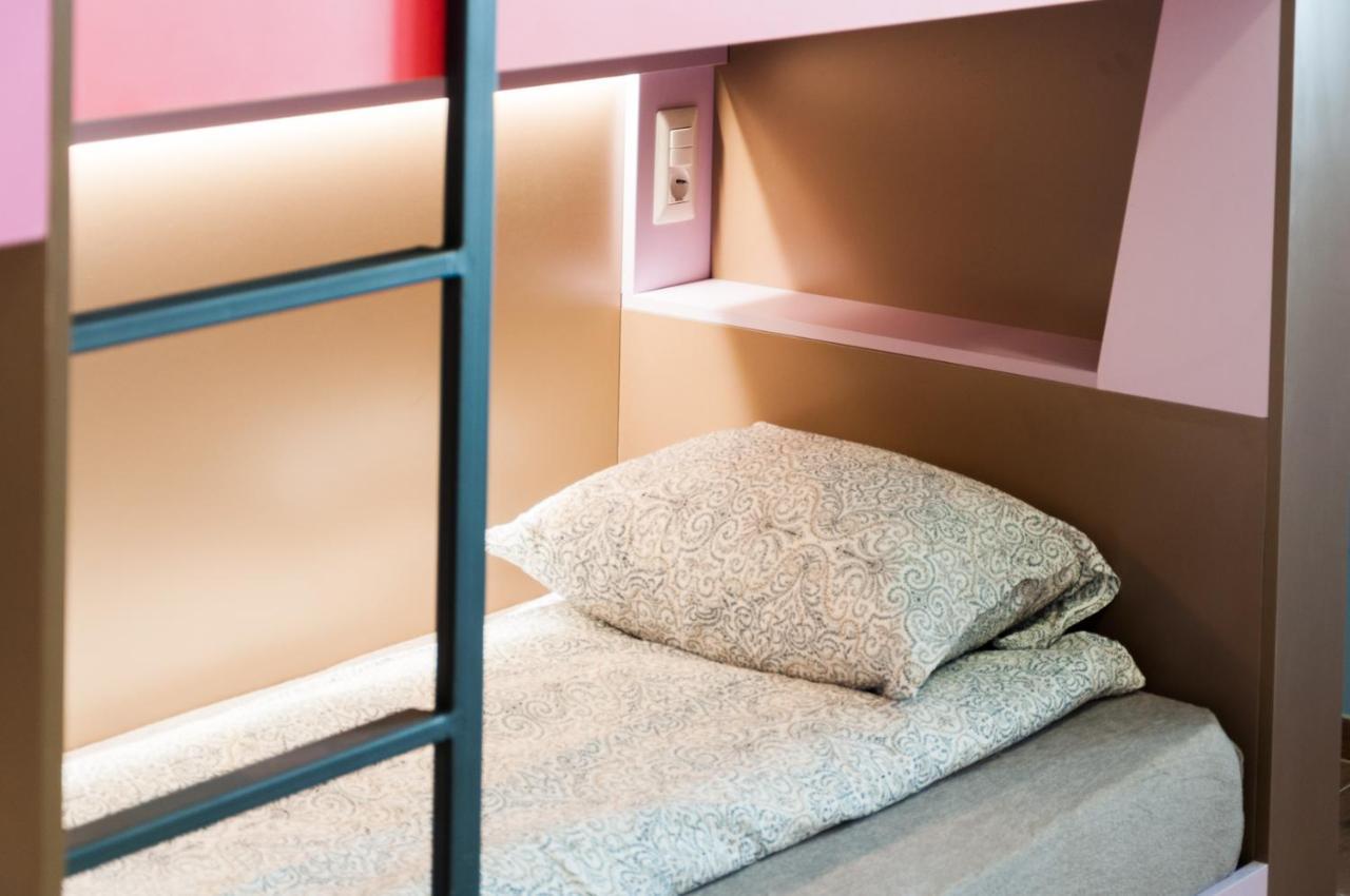 Ura Hostel Prizren Bagian luar foto