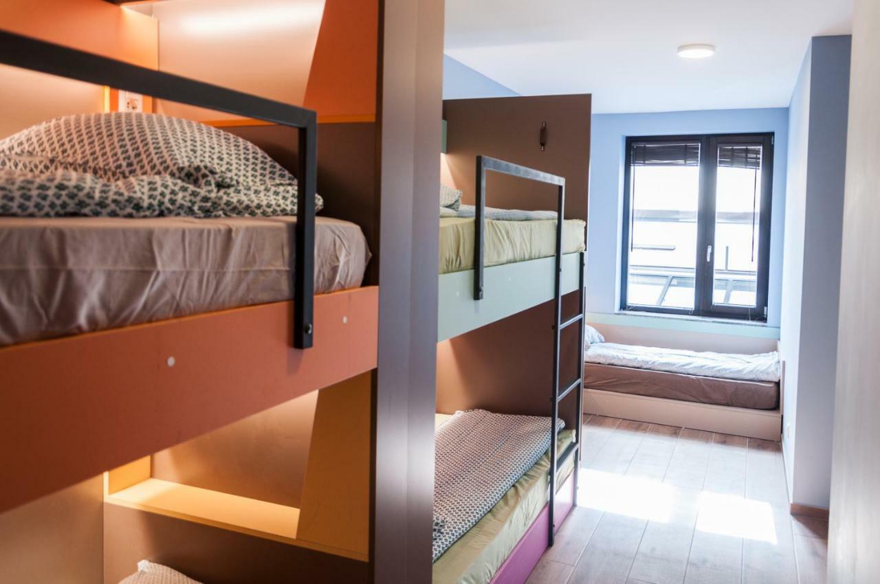 Ura Hostel Prizren Bagian luar foto
