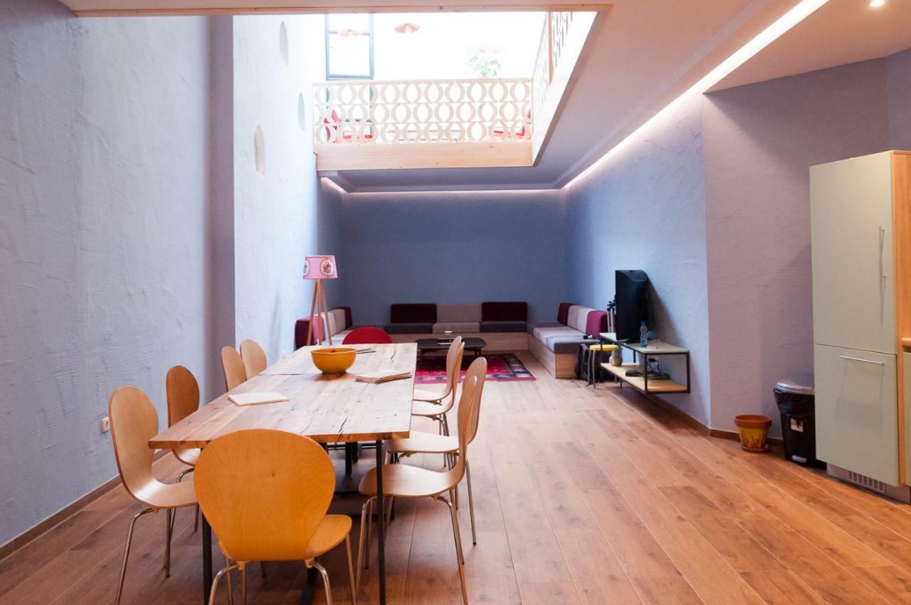 Ura Hostel Prizren Bagian luar foto