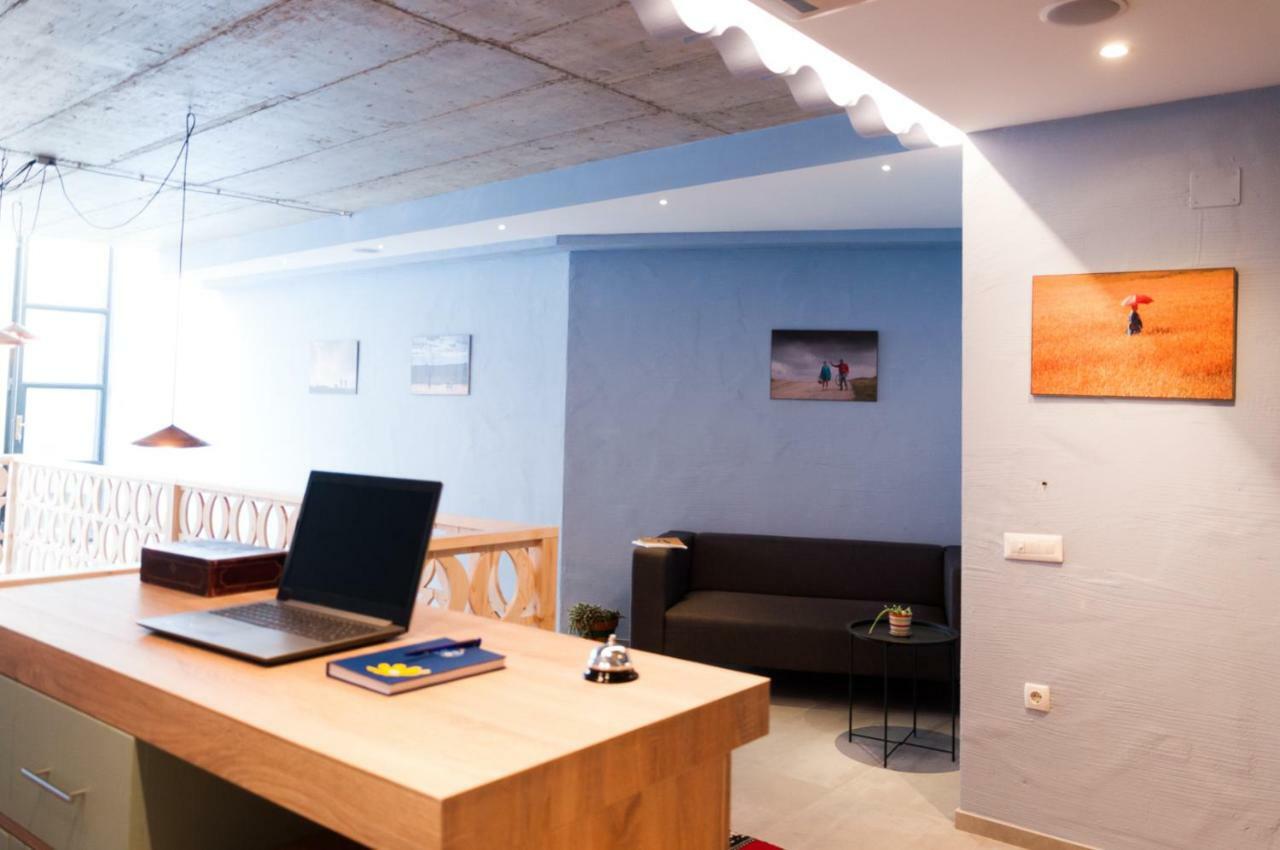 Ura Hostel Prizren Bagian luar foto