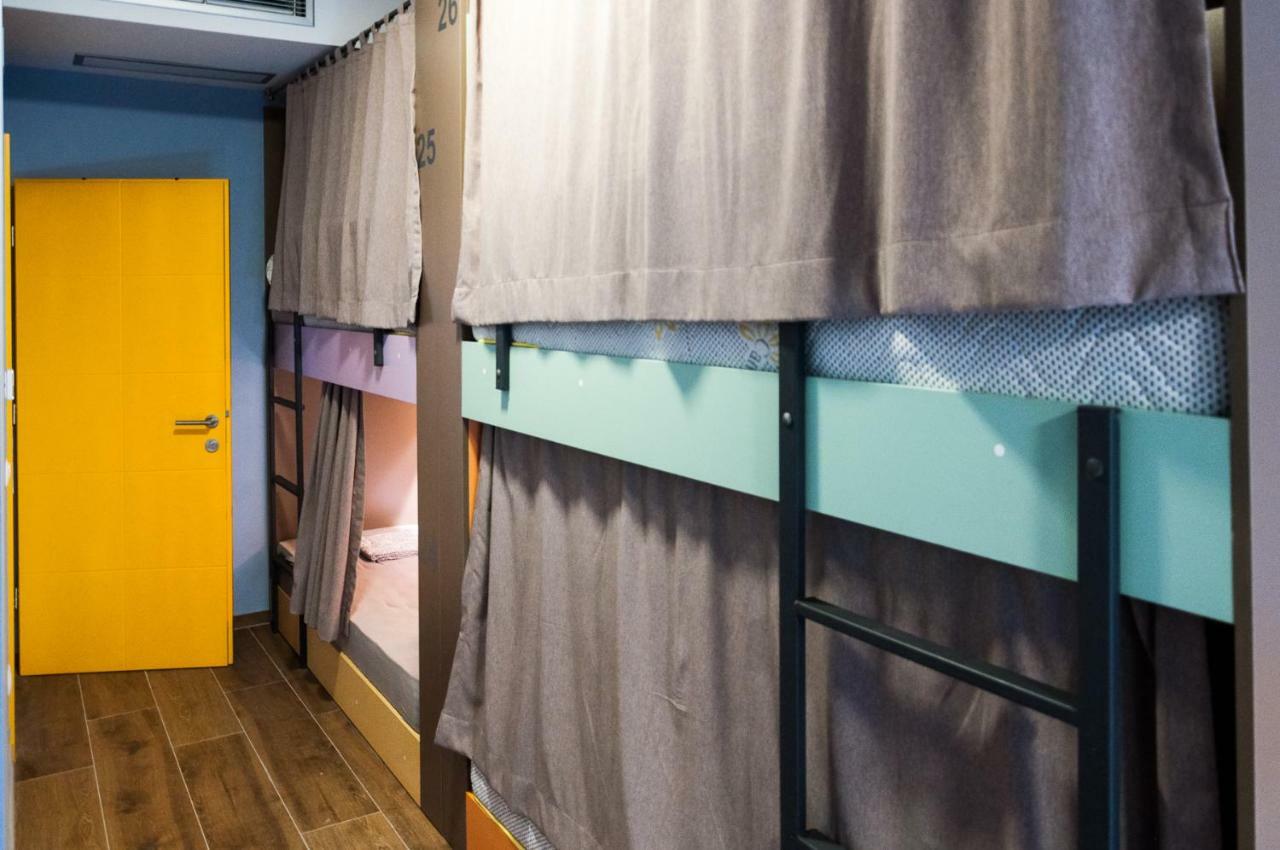 Ura Hostel Prizren Bagian luar foto